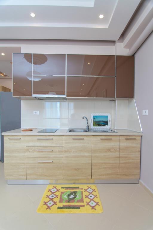 Blue Sea Apartments ซารานเดอ ภายนอก รูปภาพ