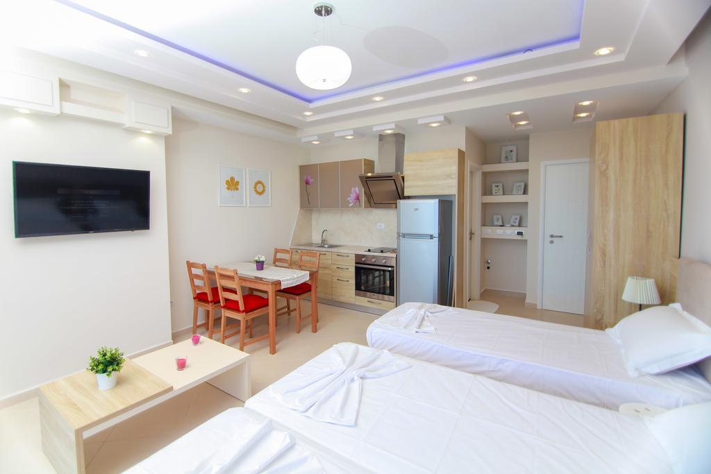 Blue Sea Apartments ซารานเดอ ภายนอก รูปภาพ