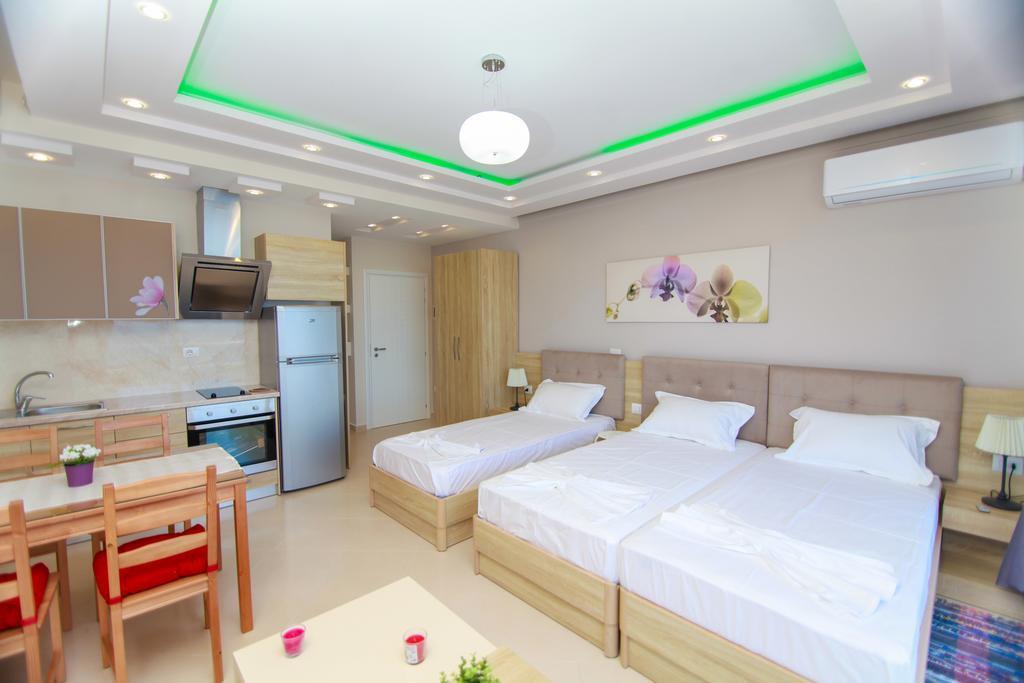 Blue Sea Apartments ซารานเดอ ภายนอก รูปภาพ